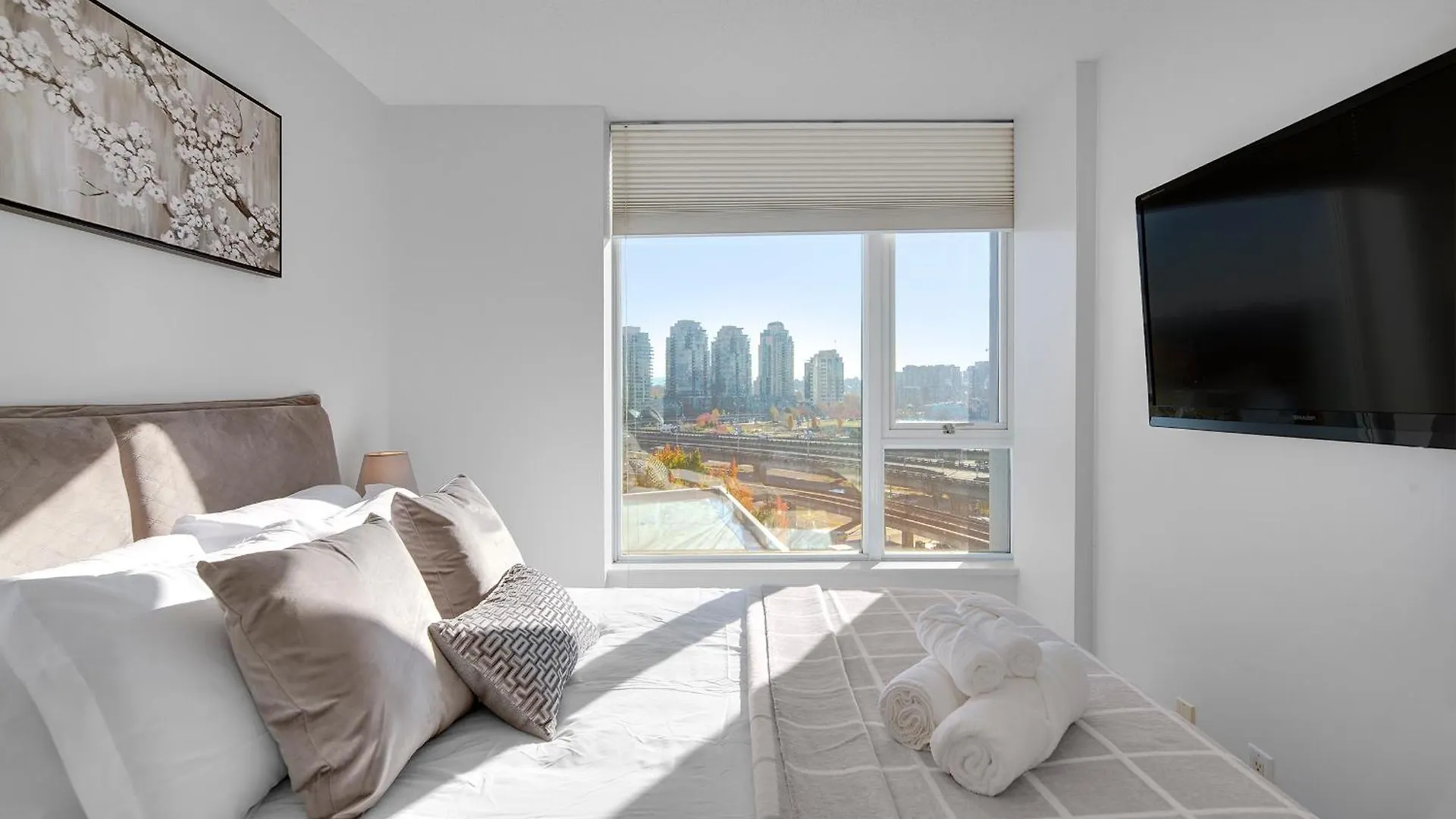 Stylish 2Bd Condo In Downtown With Marina View Vancouver 0*,  Canada